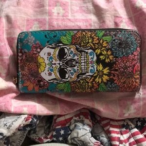 New sugar skull wallet.